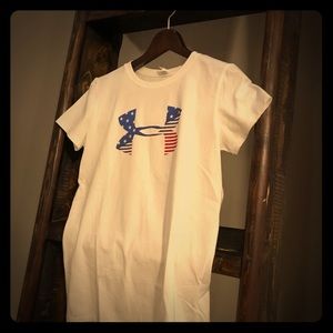 White under amour American flag t shirt